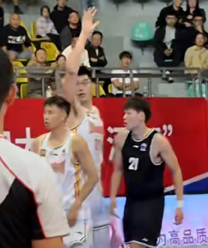 AByU, img, 至常规赛阶 AByU, img, 至常规赛阶