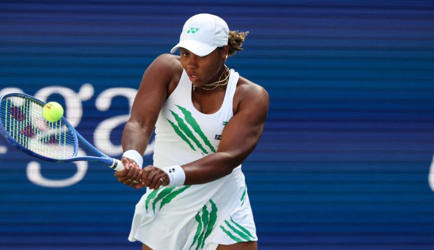 进美网八强, 科娃通过一 进美网八强, 科娃通过一